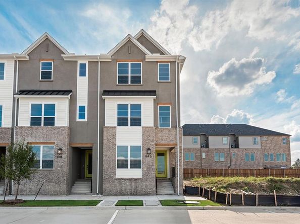 945  Heights Way , Plano Texas 75075