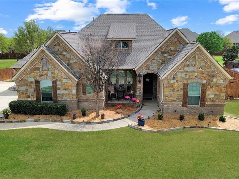 1173  Durango Springs Drive , Fort Worth Texas 76052