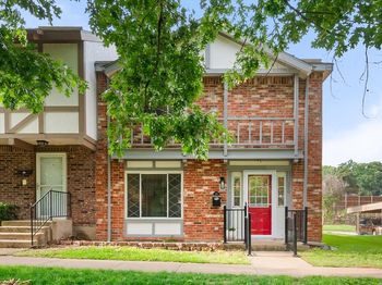 370  Westview Terrace 