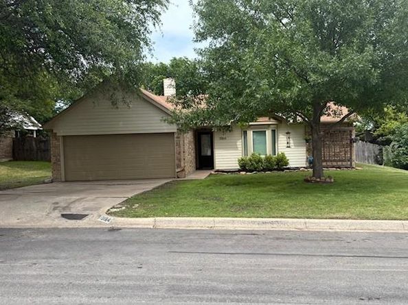 10164  Indian Mound Road , Fort Worth Texas 76108