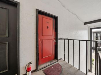 2627  Douglas Avenue 