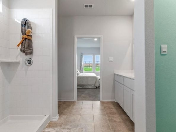 421  RED ADMIRAL Lane , Denton Texas 76259