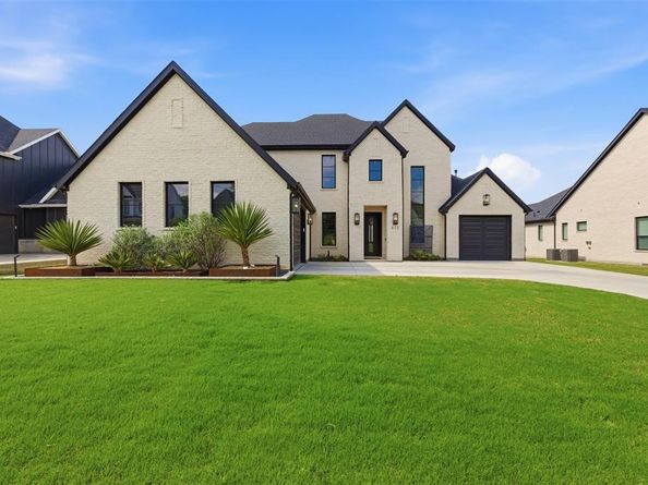 413  Trigger Trail , Argyle Texas 76226