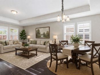 2490  Honeybee Lane 