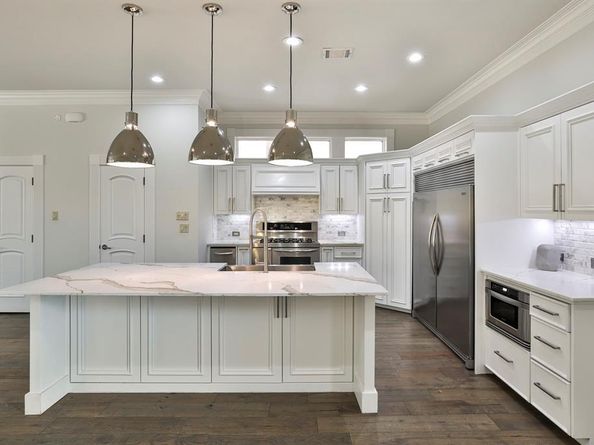 5004  Byers Avenue , Fort Worth Texas 76107