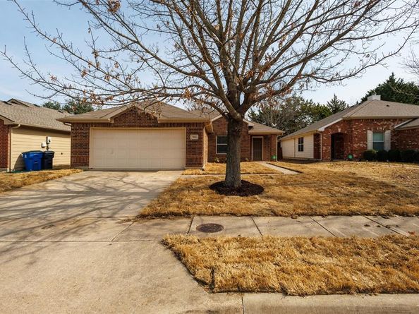 7802  Arkan Parkway , Dallas Texas 75241