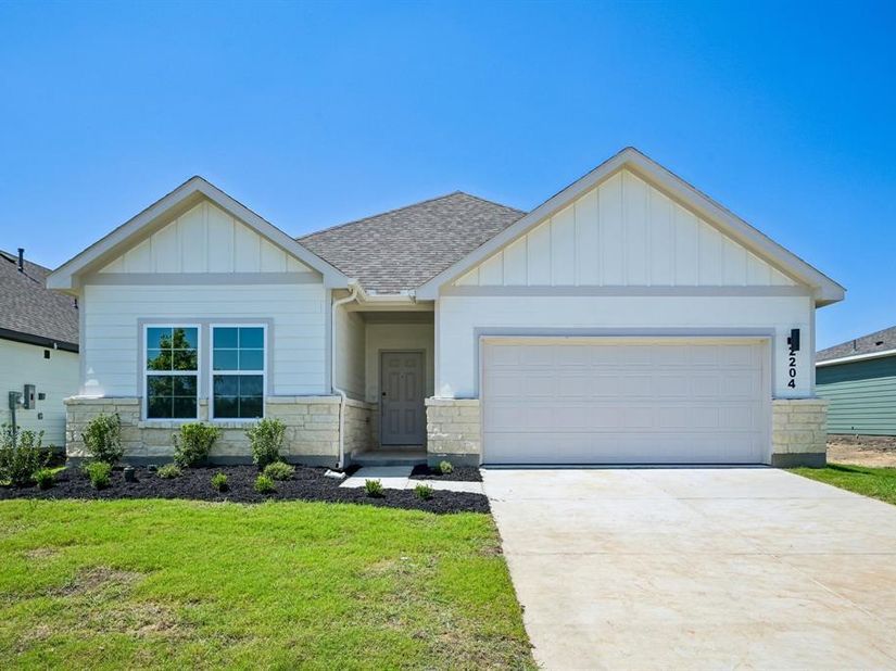 2204  Trailside Drive , Sherman Texas 75092