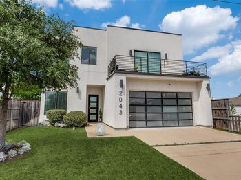 2043  Canada Drive 