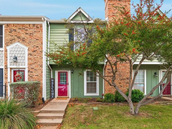 112  Churchill Lane , Euless Texas 76039