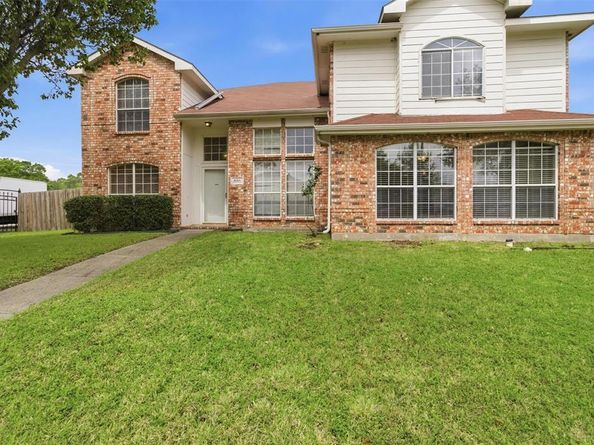 531  Pecan Leaf Drive , Lancaster Texas 75146