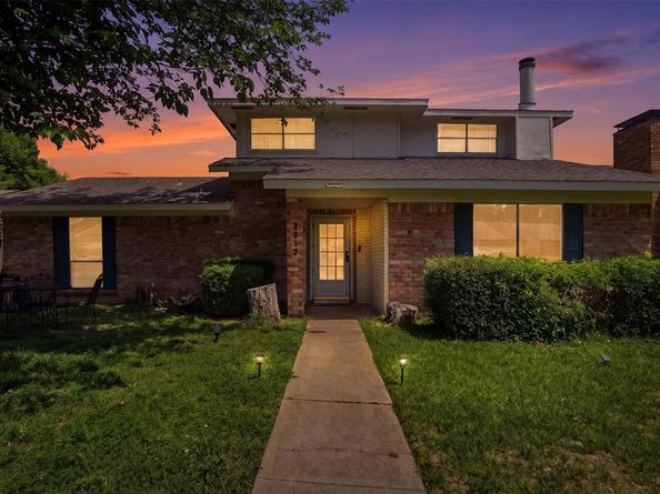 2917  Brookcrest Drive , Garland Texas 75040