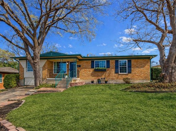 2217  Longwood Lane , Dallas Texas 75228