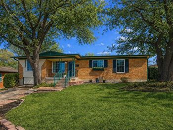 2217  Longwood Lane 