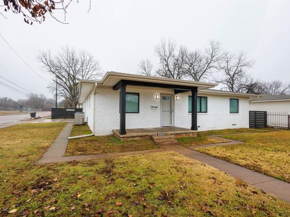 2540  Prichard Lane , Dallas Texas 75227