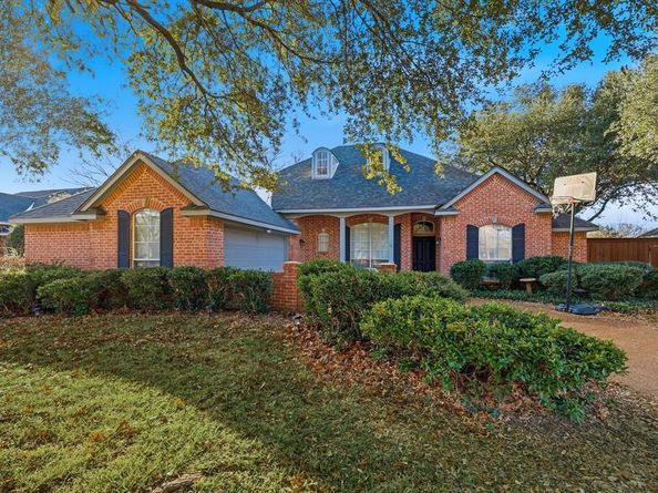 3318  Summergrove Drive , Arlington Texas 76001
