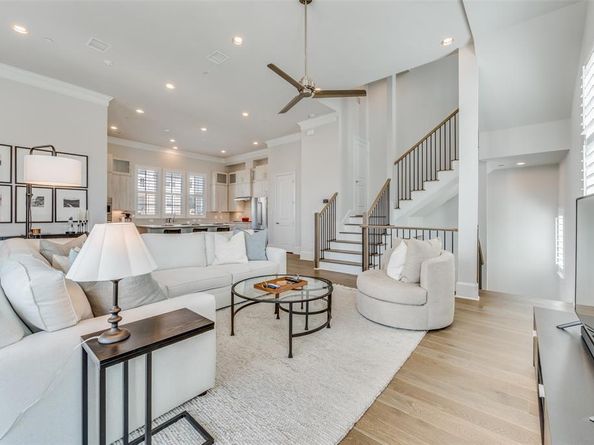 4629  Greenborough Lane , Dallas Texas 75219