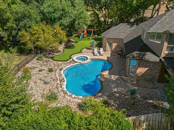 2304  Fairway Circle 