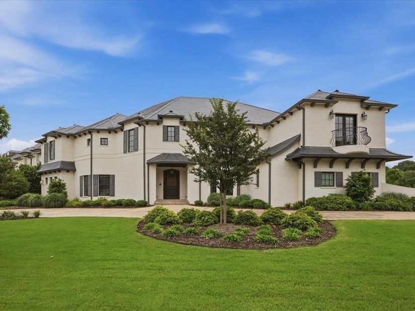 4153  Idlewild Drive , Fort Worth Texas 76107