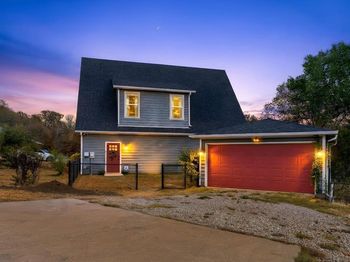 3910  Pocahontas Drive 