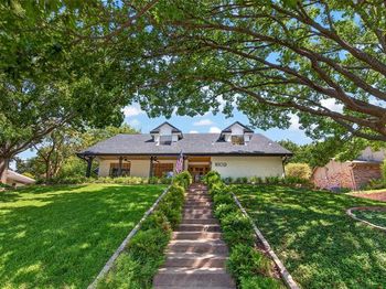 1609  Ems Road W