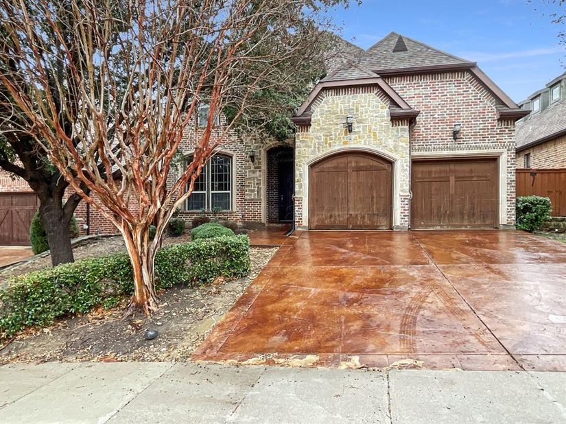 2101 S Hill Drive , Irving Texas 75038