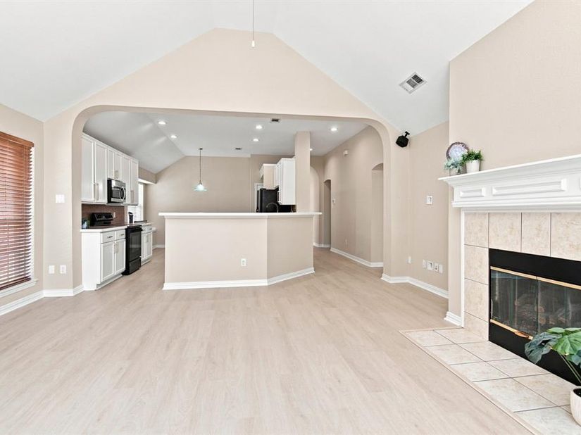 9125  Chardin Park Drive , Fort Worth Texas 76244