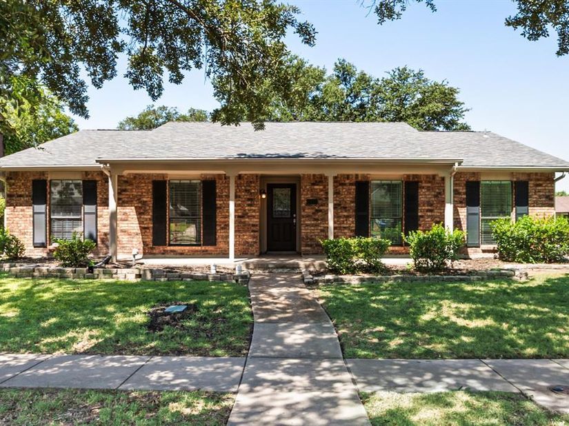 6117  Scenic Drive , Rowlett Texas 75088