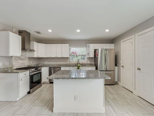 6742  Hialeah Drive , Dallas Texas 75214