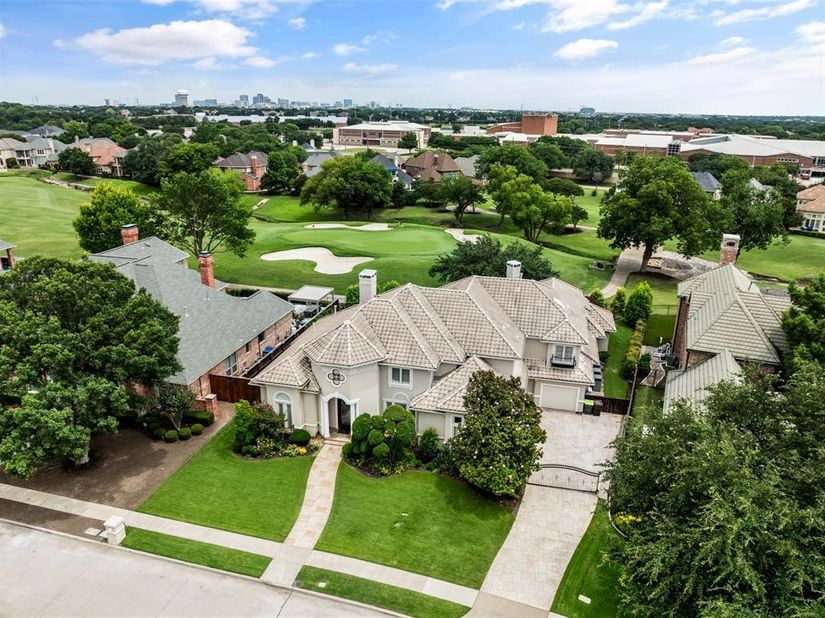 5717  Northbrook Drive , Plano Texas 75093