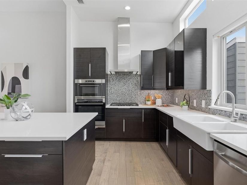 1815  Browder Street  E, Dallas Texas 75215