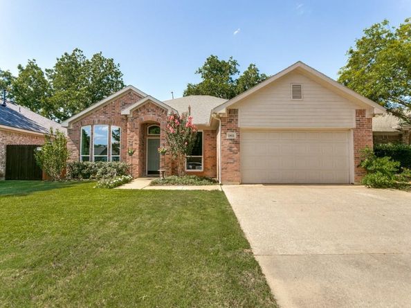 1411  Park Palisades Drive , Corinth Texas 76210