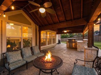 3913  Tidal Drive 