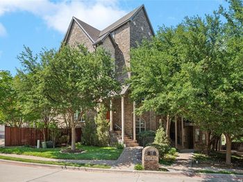 835  Rockingham Drive 