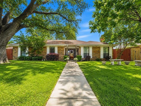 2128  El Dorado Way , Carrollton Texas 75006