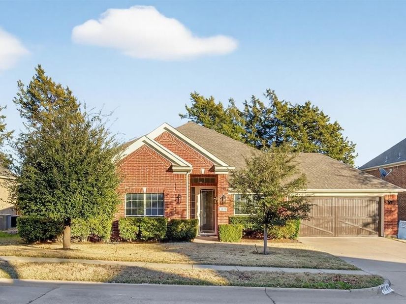 1410  Oxbow Drive , Cedar Hill Texas 75104