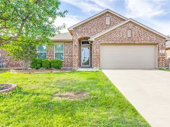 520  Pollyann Trail 
