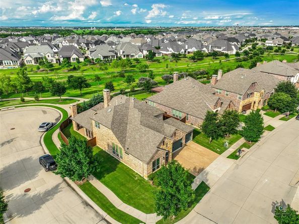 1635  Grove Drive , Celina Texas 75009