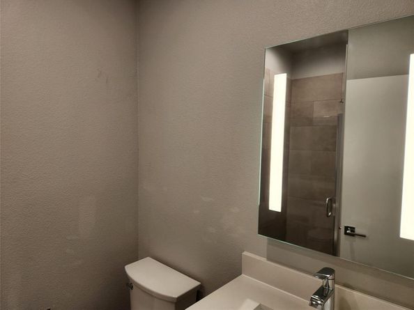 1771  Mccoy Street  205, Dallas Texas 75204