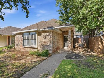 2044  Whippoorwill Lane 
