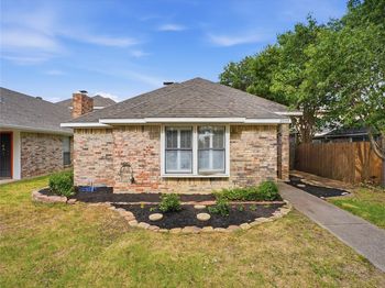 2044  Whippoorwill Lane 