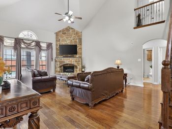 5817  Pine Flat Court 