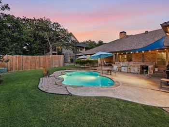 6007  Forestcreek Court 
