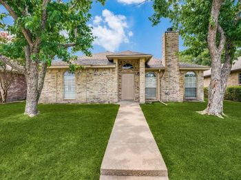 2105  Emerald Oaks  