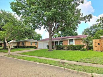 2522  Robin Lane 