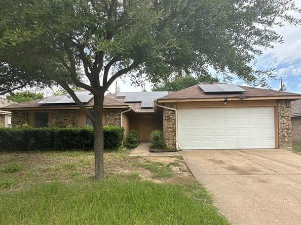 914  Larue Drive , Cedar Hill Texas 75104