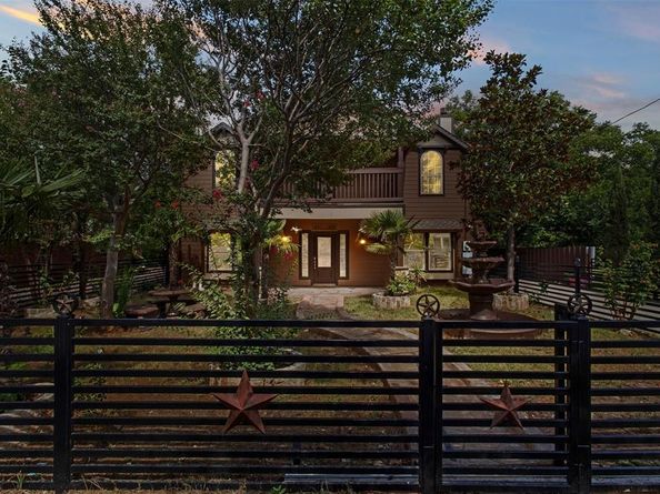 3030  Weisenberger Drive , Dallas Texas 75212