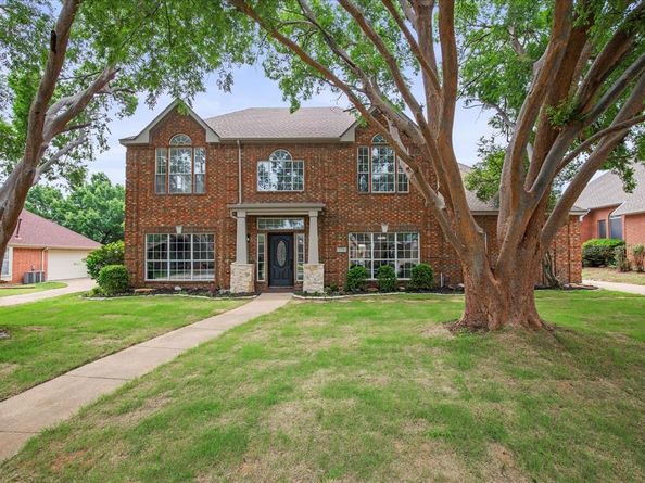 634  Meadowcrest Drive , Highland Village Texas 75077