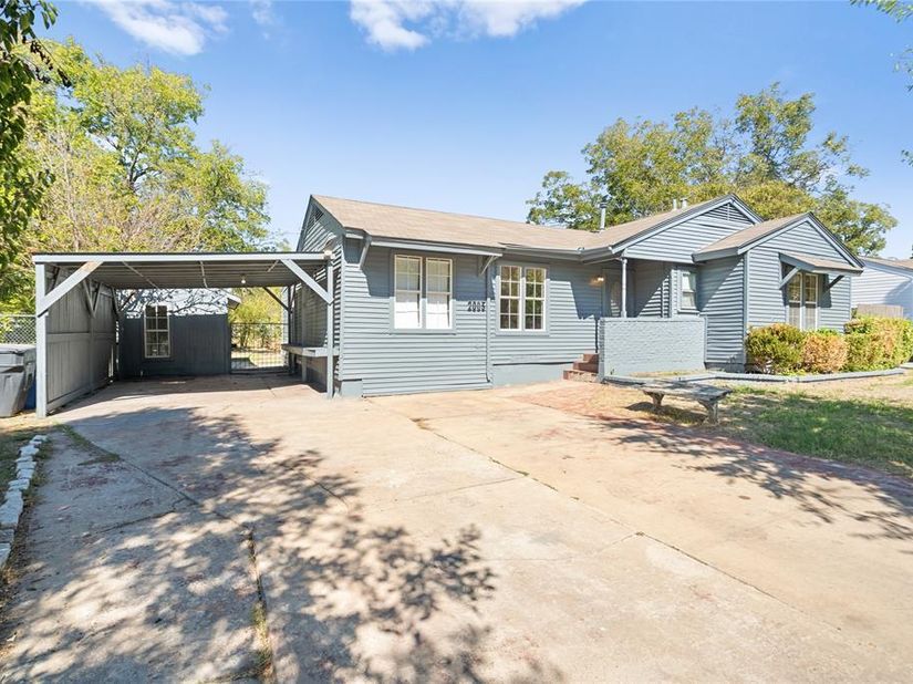 2005  Tisinger Avenue , Dallas Texas 75228
