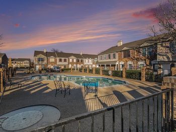 617  Carriagehouse Lane 