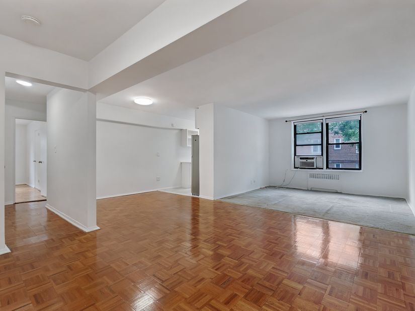 525 West 235th Street 2D, Bronx NY 10463